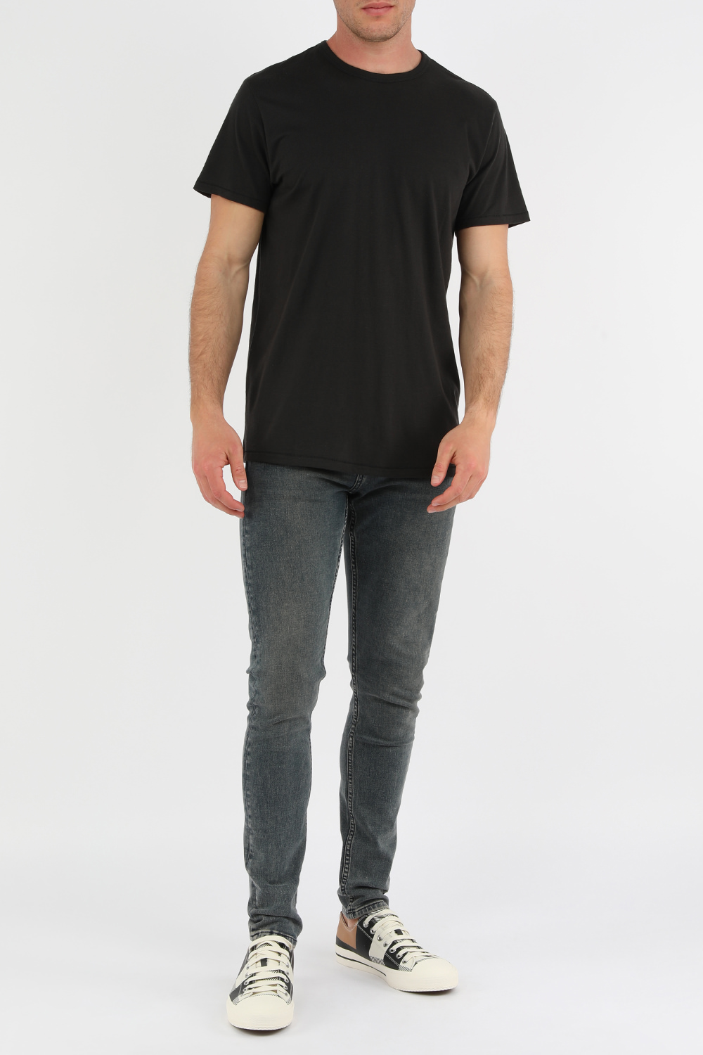 מכנסי סקיני ג'ינס